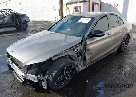 2019 Mercedes-Benz C 300 4Matic из США, поврежденный, VIN 55SWF8EB1KU312915